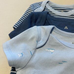 Baby Gap Onesies Set
